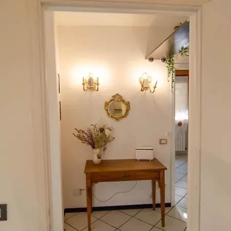 Fuoriporta Affitti Brevi - Orchidee Del Ducato Διαμέρισμα